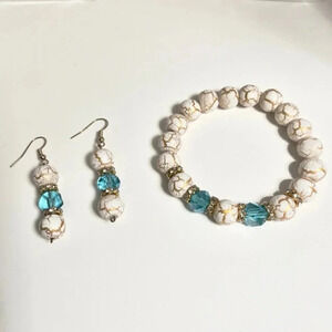 Handmade Bead Earrings & Stretch Bracelet Jewelry Set Blue, White  with Gold